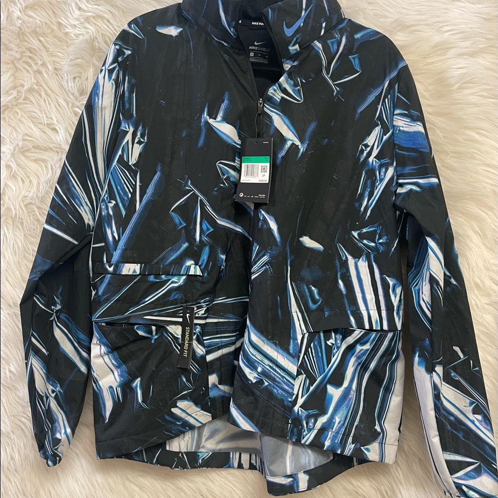 Nike SHIELD Women's Full-Zip Running Jacket - Picture 6 of 7